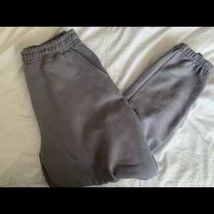 Grey oversized 90s joggers